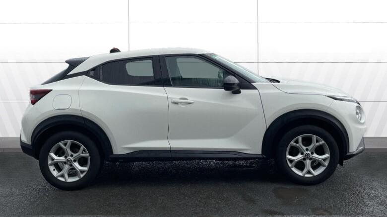Nissan Juke 1.0 DiG-T 114 N-Connecta 5dr Petrol Hatchback